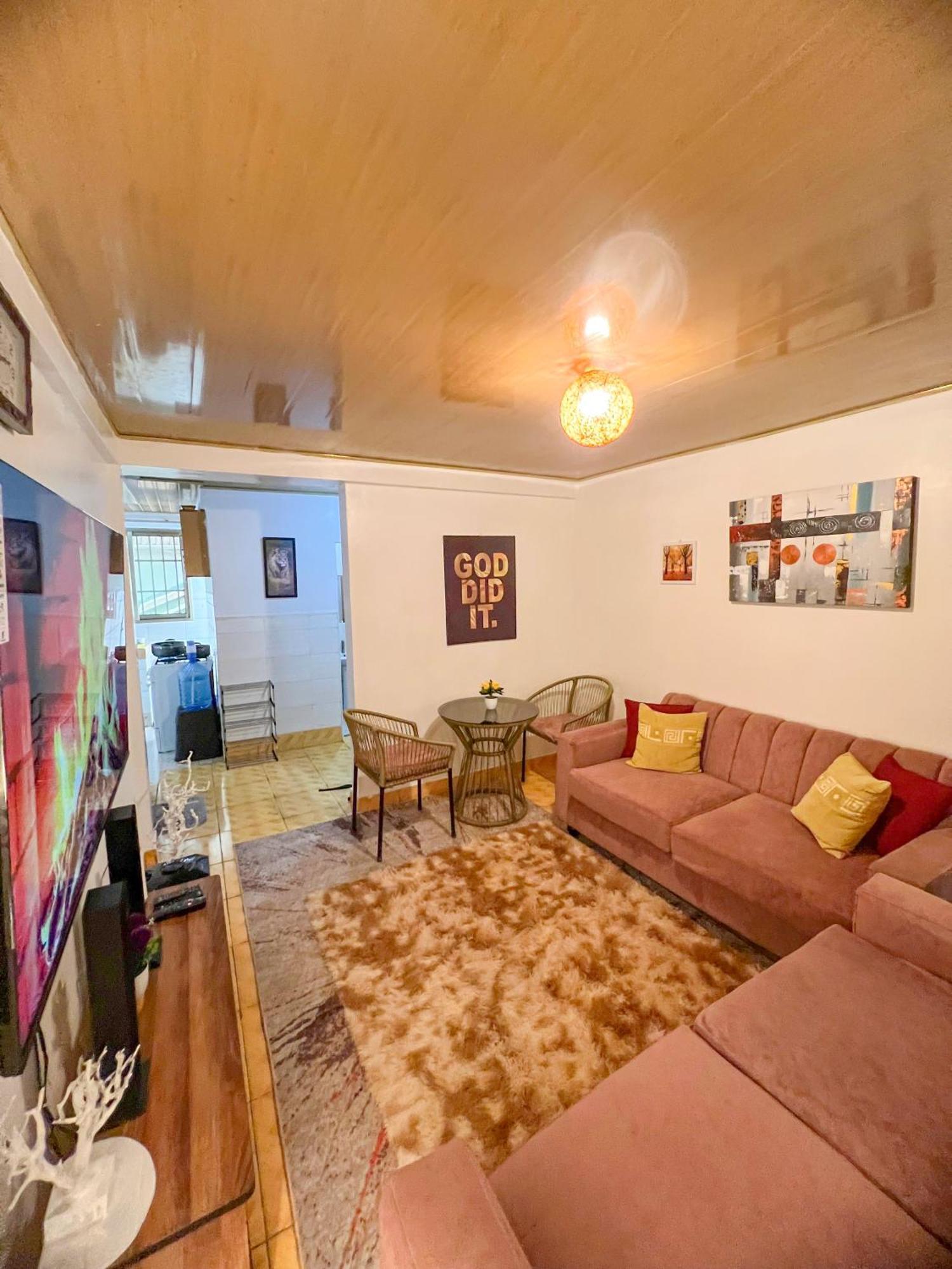 Castan Centre Aparthotel Nairobi Bagian luar foto
